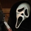 Первые отзывы о фильме «Крик 5» называют хоррор безумным